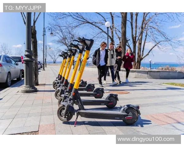 重庆滑板队的战术分析与盯防策略探讨